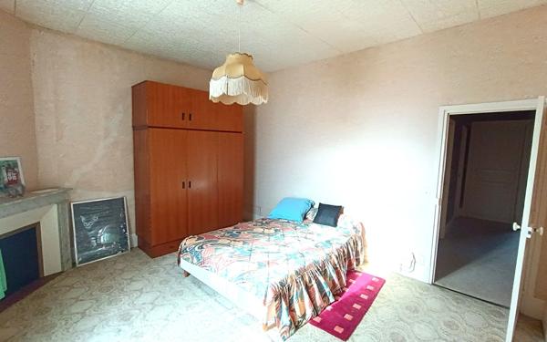 Maison à vendre    5 pièces •  Nemours