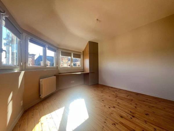 Appartement 1 pièce                                        - 35000 Rennes - Gare Réf : 2363