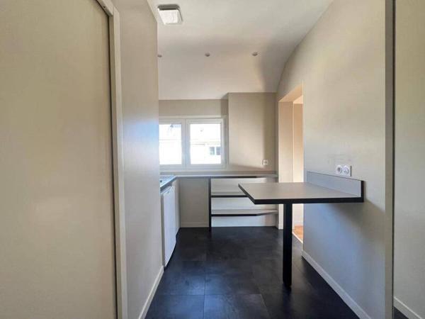 Appartement 1 pièce                                        - 35000 Rennes - Gare Réf : 2363