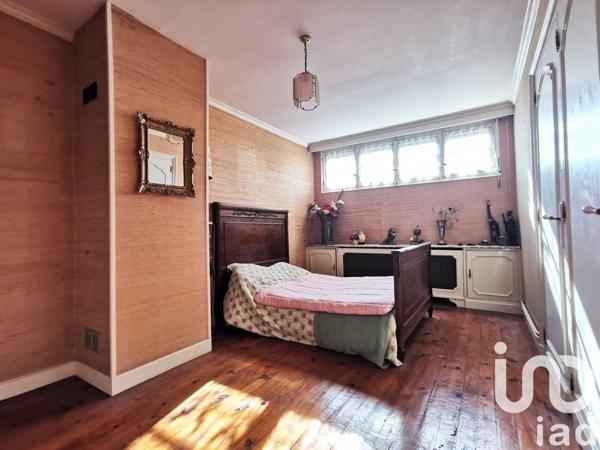 Maison 8 pièces de 203 m² à Lamorlaye (60260)