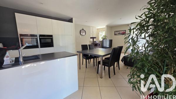 Maison à vendre 5 pièces 116,55 m² Froges