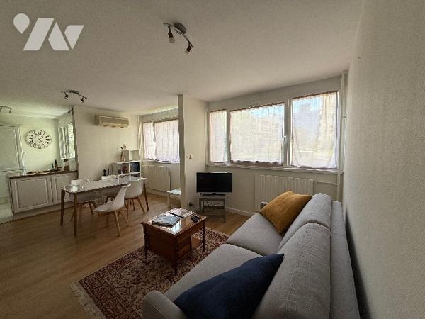 T2 - RDC sur cour intérieur - 48,06 m² + loggia + Cave + Garage – Part-Dieu à pied –