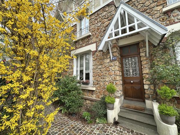 Maison 8 pièces - 180 m²