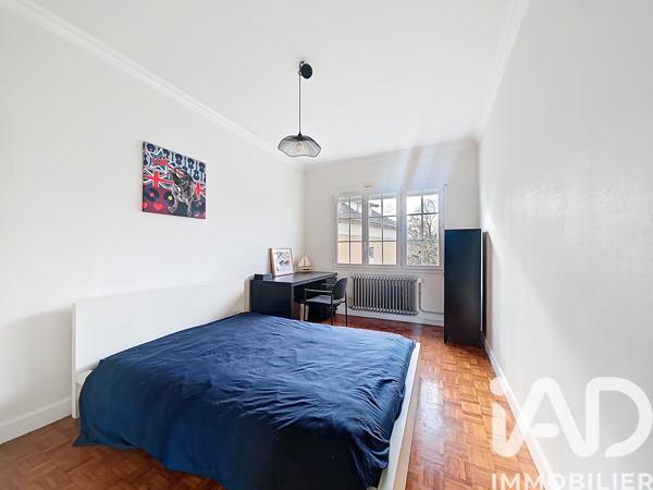 Maison à vendre 8 pièces 190 m² Brie-Comte-Robert