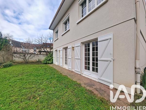 Maison à vendre 8 pièces 190 m² Brie-Comte-Robert
