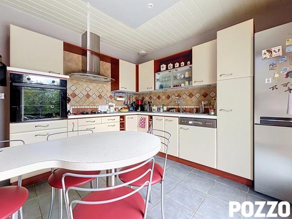 Maison - 5 pièces - 3 chambres - sous-sol - 110m² - jardin 2727 m² - Saint Georges Montcoq - Saint Lo SAINT GEORGES MONTCOCQ