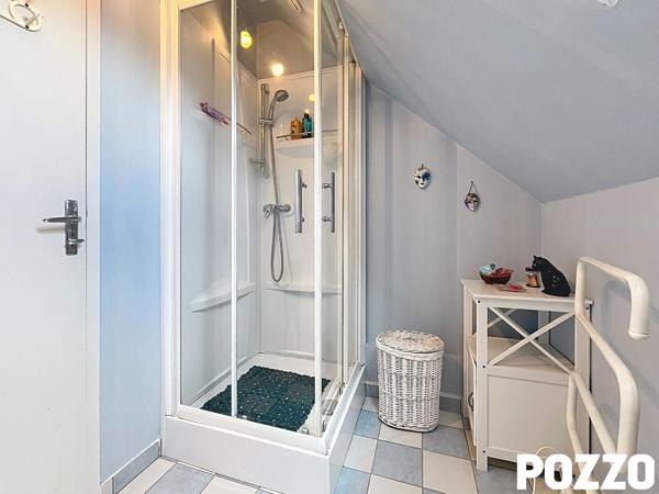 Maison - 5 pièces - 3 chambres - sous-sol - 110m² - jardin 2727 m² - Saint Georges Montcoq - Saint Lo SAINT GEORGES MONTCOCQ