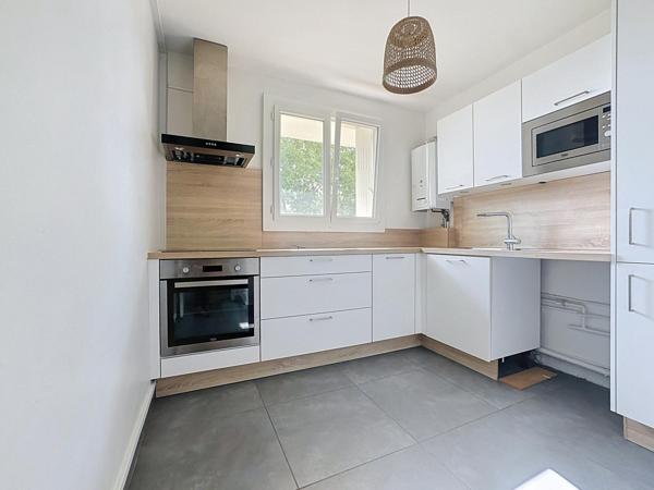Appartement T4 CAUDÉRAN – Emplacement recherché à proximité de la place Mondésir