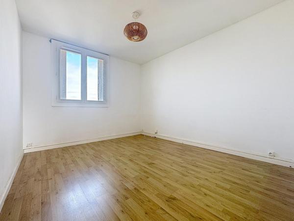 Appartement T4 CAUDÉRAN – Emplacement recherché à proximité de la place Mondésir