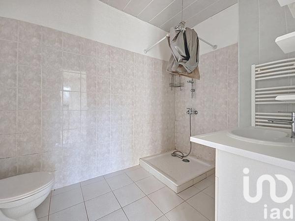 Appartement 3 pièces de 64 m² à Le Malesherbois (45330)