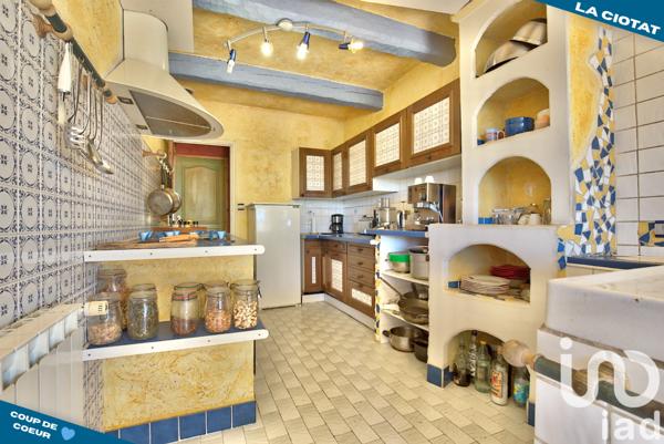 Maison à vendre 5 pièces 154 m² La Ciotat