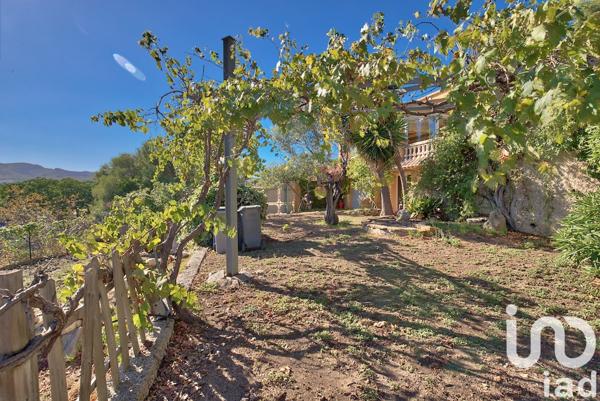 Maison à vendre 5 pièces 154 m² La Ciotat