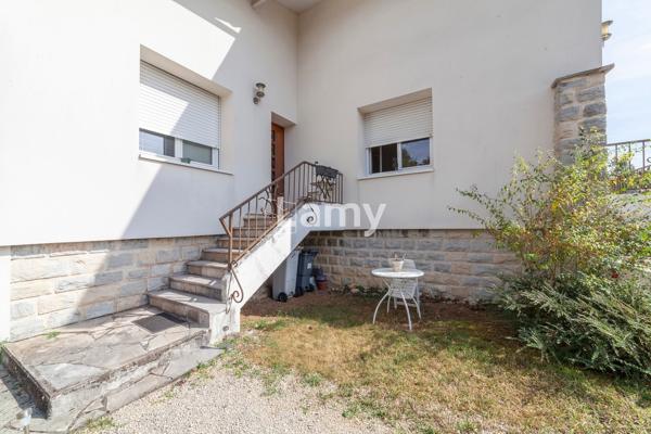 Appartement t2 avec cave et 2 stationnements - lot 9