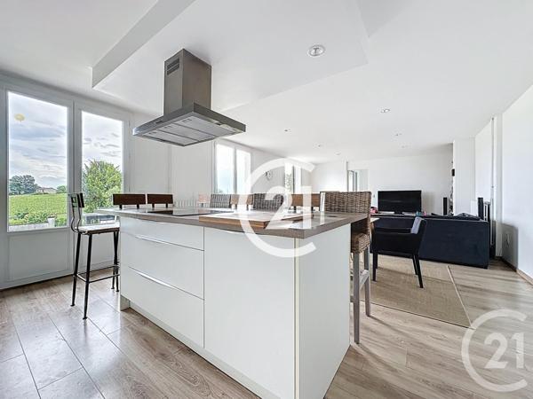 Maison à vendre  5 pièces - 140 m2 BOUTIERS ST TROJAN - 16