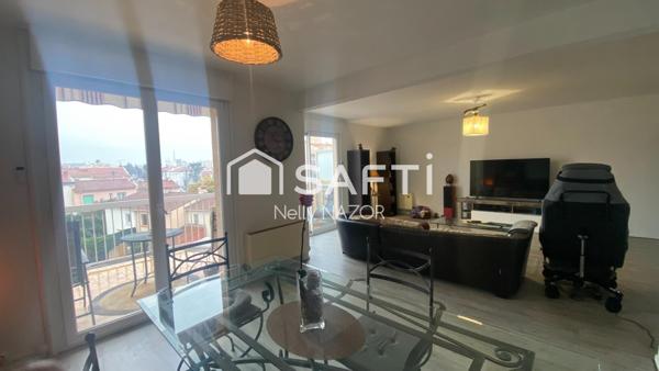 APPARTEMENT VUE CENTRALE SUR LE CANIGOU