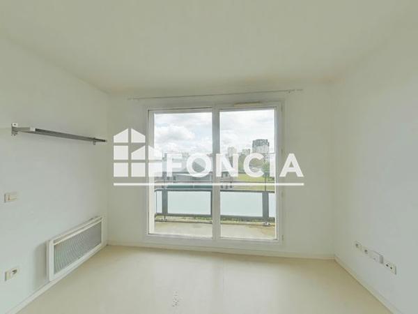 Location Studio 35.64 m² - 83 ESPLANADE DE L'EUROPE, ESCALIER B Dammarie Les Lys 77190