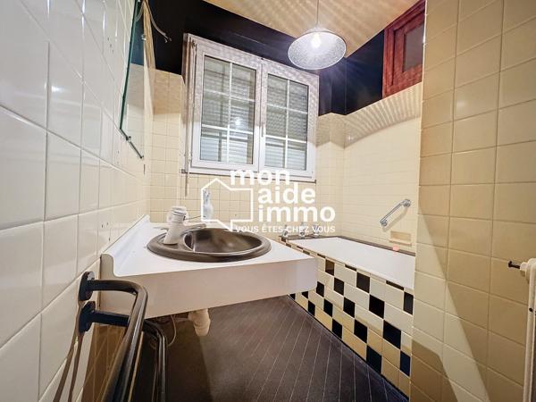 Vaste ensemble immobilier sur 1500 m²