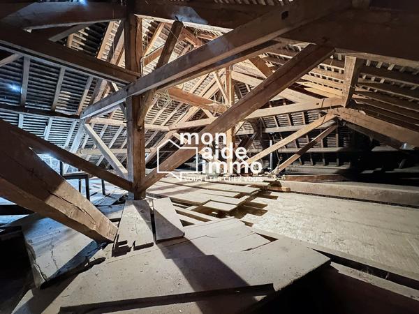 Vaste ensemble immobilier sur 1500 m²