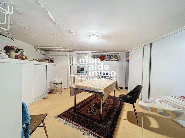 Vaste ensemble immobilier sur 1500 m²