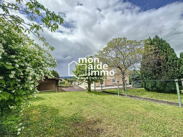 Vaste ensemble immobilier sur 1500 m²