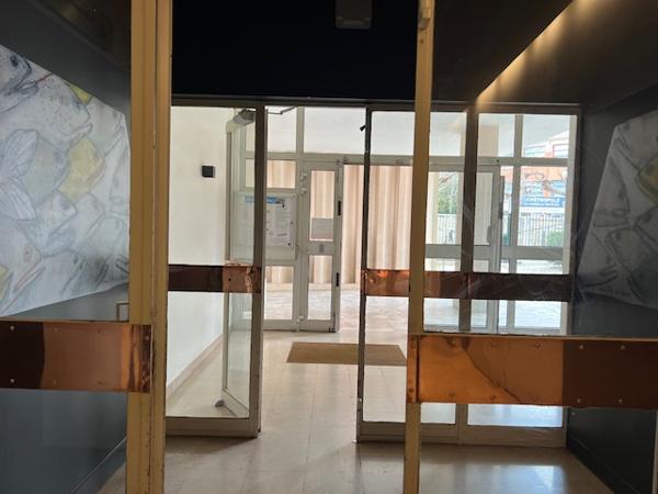 Marseille (13007) LOCATION APPARTEMENT TYPE 3 MEUBLÉ 65M2 TOUR DU PHARO BOULEVARD CHARLES LIVON 13007 MARSEILLE