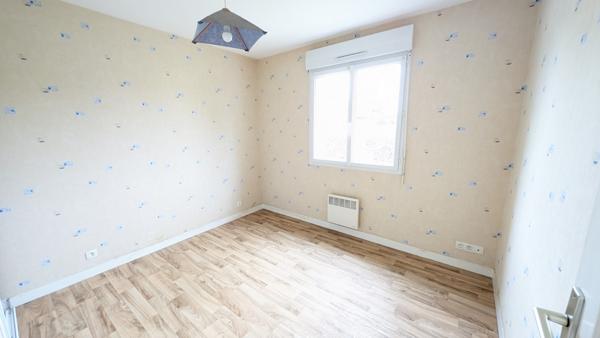 Janzé (35150) Rare à la vente – Maison plain-pied avec véranda et dépendances