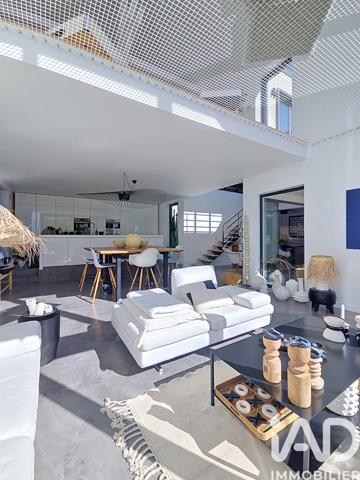 Maison à vendre 6 pièces 258 m² Chessy