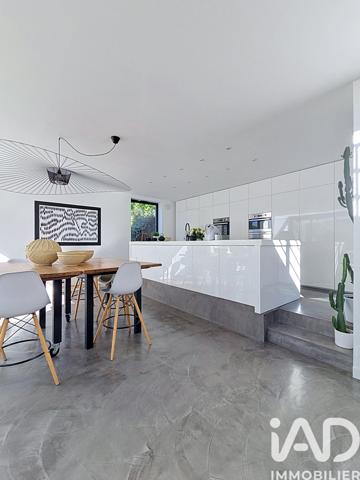 Maison à vendre 6 pièces 258 m² Chessy