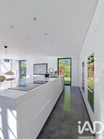 Maison à vendre 6 pièces 258 m² Chessy