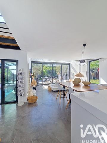 Maison à vendre 6 pièces 258 m² Chessy