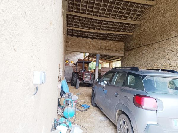 Jolie Maison de village d'une surface habitable de 122 m2 sur terrain clos de 472 m2