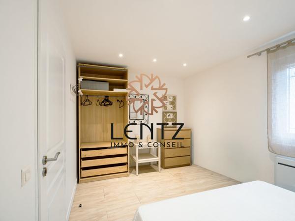Bas de villa 4 pièces meublé avec terrasse