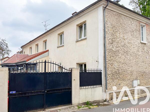 Immeuble à vendre 762 m² La Queue-les-Yvelines