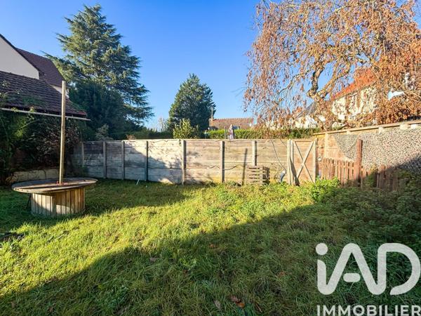 Immeuble à vendre 762 m² La Queue-les-Yvelines