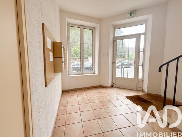 Immeuble à vendre 762 m² La Queue-les-Yvelines