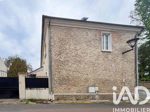 Immeuble à vendre 762 m² La Queue-les-Yvelines