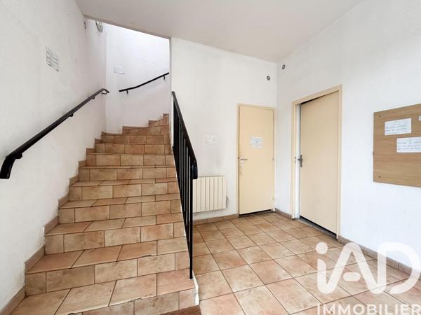 Immeuble à vendre 762 m² La Queue-les-Yvelines