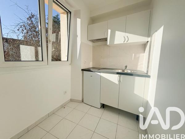 Immeuble à vendre 762 m² La Queue-les-Yvelines