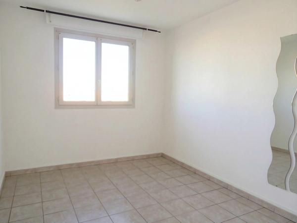Appartement à vendre 3 pièces MARSEILLE 10EME ARRONDISSEMENT (13)