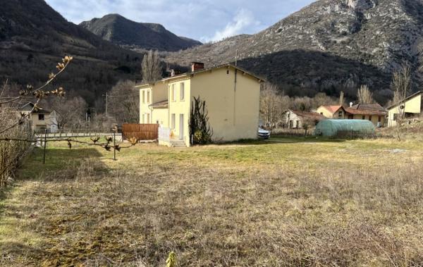Vente Maison à rénover Tarascon-sur-ariege