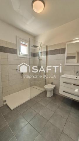 GRAND T3 TRAVERSANT - BEAUX VOLUMES - VUE DEGAGEE