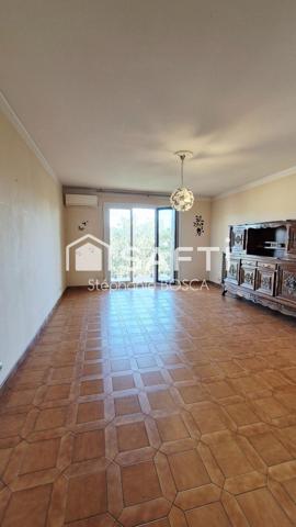 GRAND T3 TRAVERSANT - BEAUX VOLUMES - VUE DEGAGEE