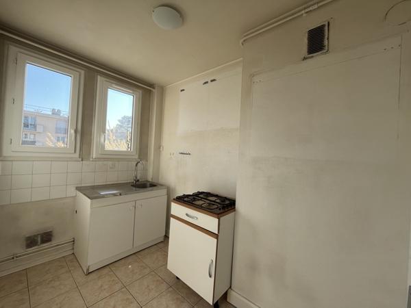 Appartement à vendre |  Les Clayes-sous-Bois |  2 pièces | 39 m²