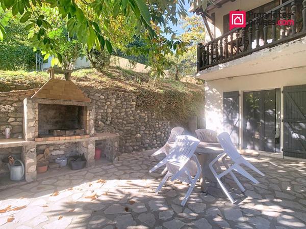 Maison Le Vigan 15 pièce(s) 410 m2