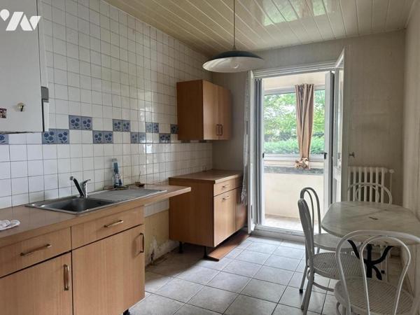 ST HERBLAIN CHEZINE - RESIDENCE DU GOLF - T4 à rénover