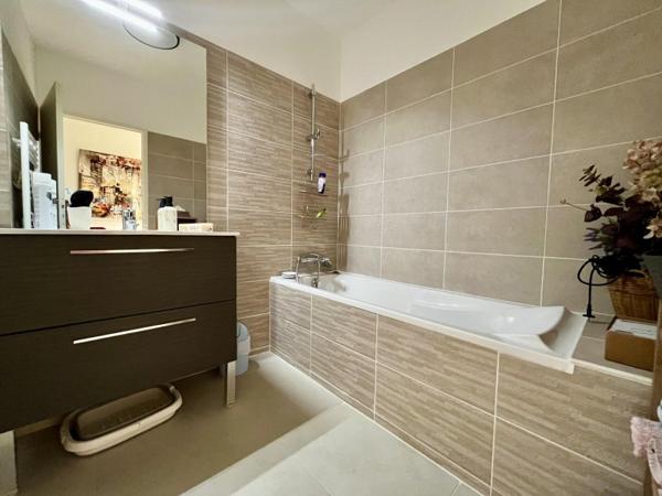 Vente / Appartement T4