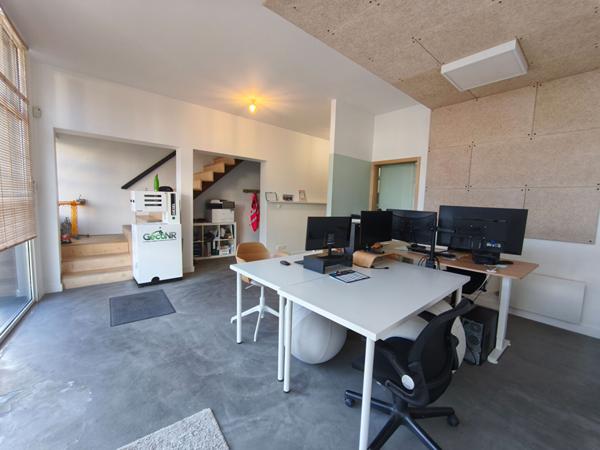 Maison 9 pièce(s) 4 chambre(s) 208.07 m²
