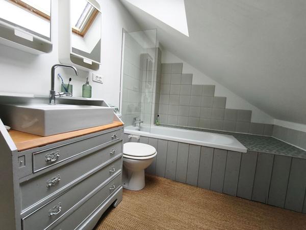 Maison 9 pièce(s) 4 chambre(s) 208.07 m²