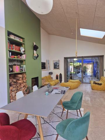 Maison 9 pièce(s) 4 chambre(s) 208.07 m²