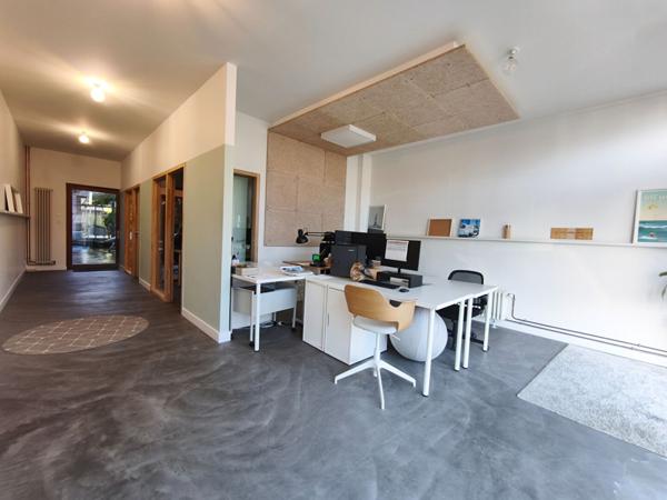 Maison 9 pièce(s) 4 chambre(s) 208.07 m²